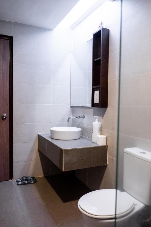 Koupelna v ubytování Classy Studio Apartment (KBCP)