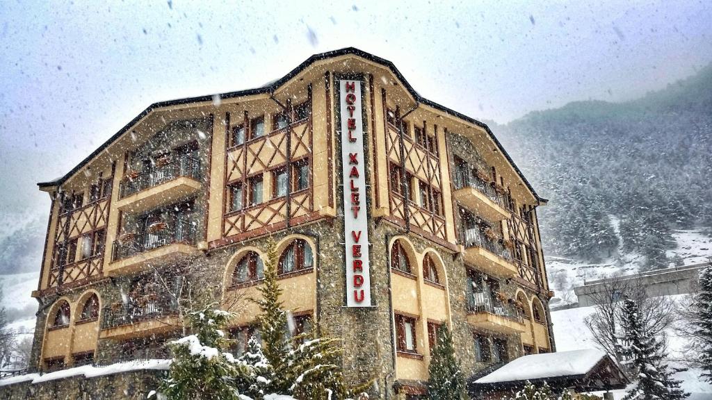 Gallery image of Hotel Xalet Verdú in Arinsal