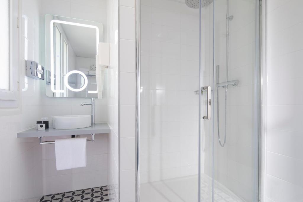 Hôtel Moulin Vert - Resim 21