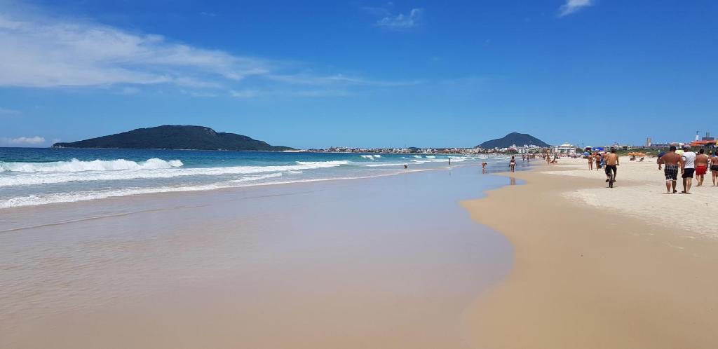  Apto de 02 qtos no Ingleses - Florianopolis - SC