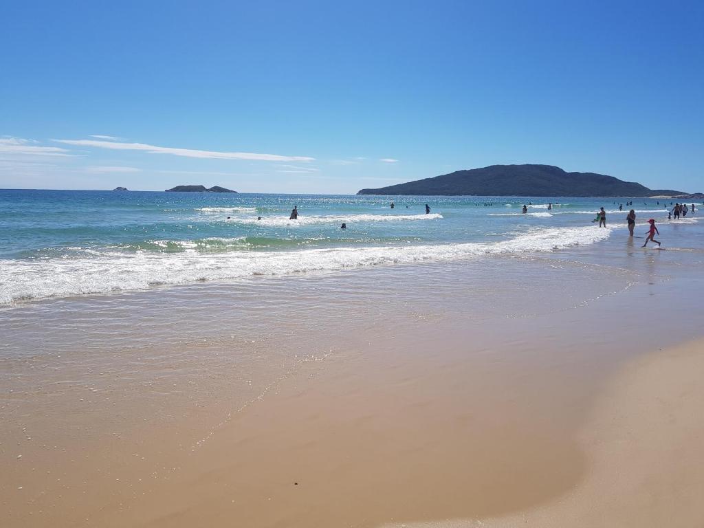  Apto de 02 qtos no Ingleses - Florianopolis - SC