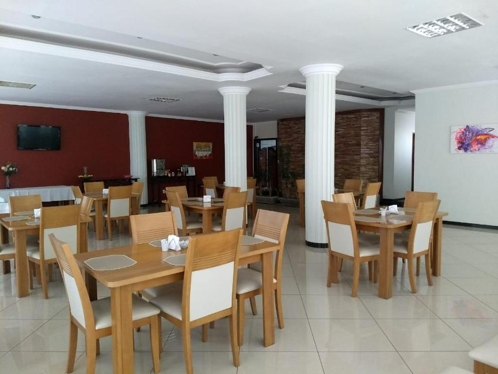  Athens Palace Hotel