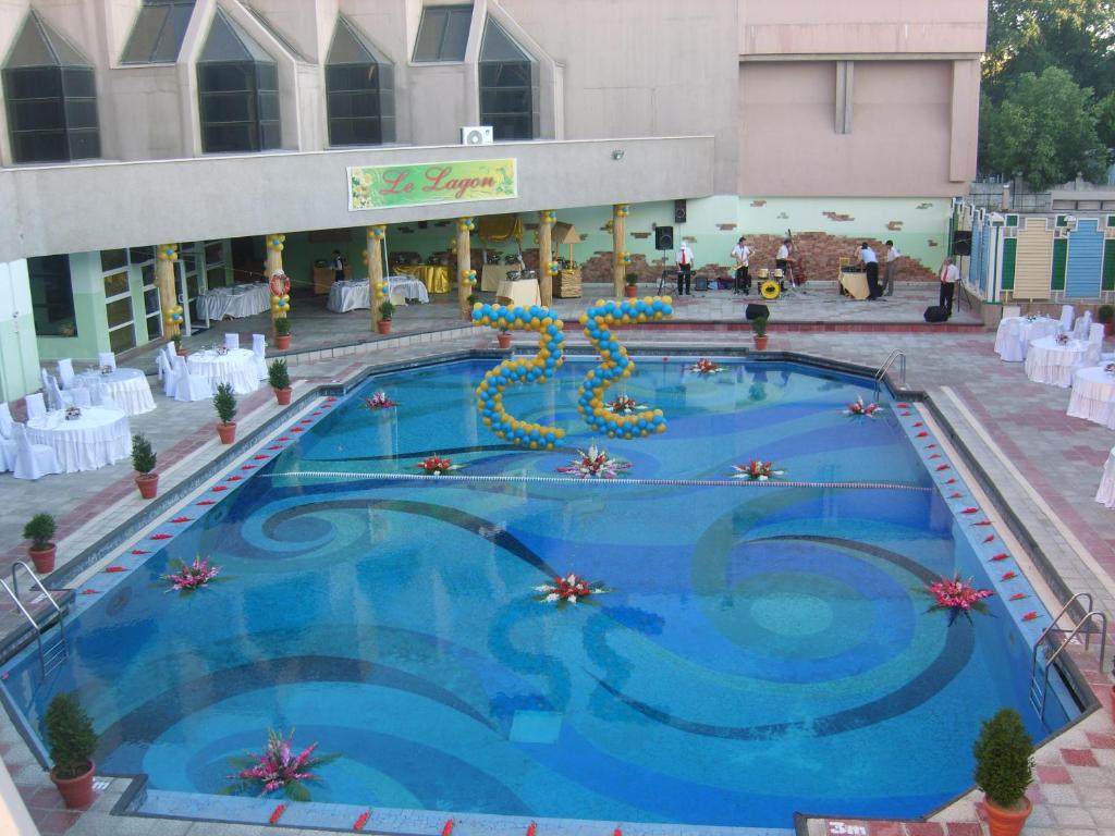 Le Grande Plaza Hotel در تاشکند