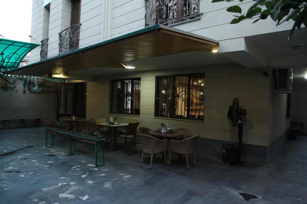 Budova, kde se hotel nachází