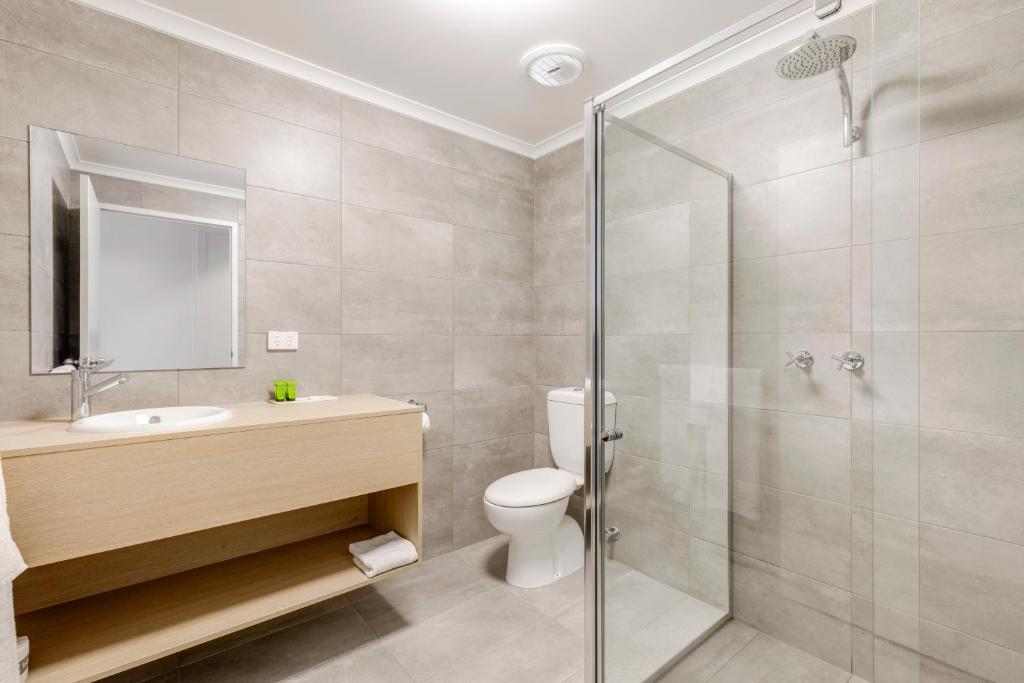 Nightcap at Findon Hotel - Resim 44