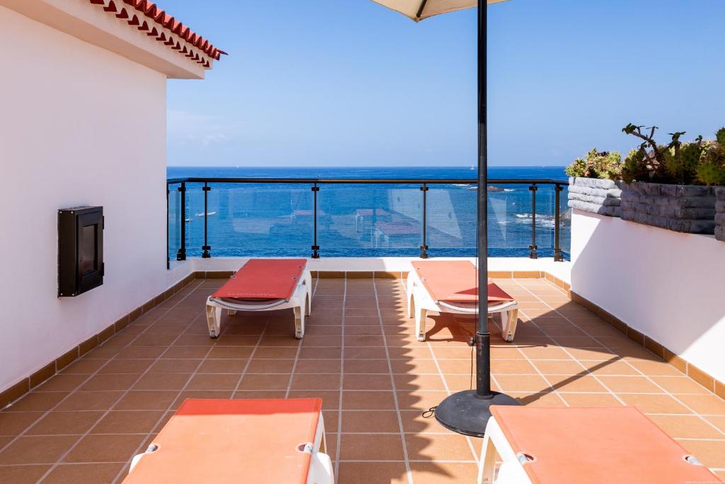 Balkón nebo terasa v ubytování Apartments La Caleta Sunrises