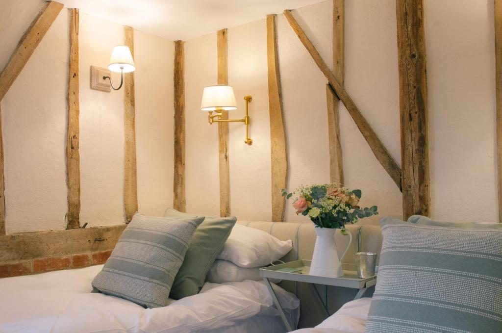Retreat East - Two-Bedroom House