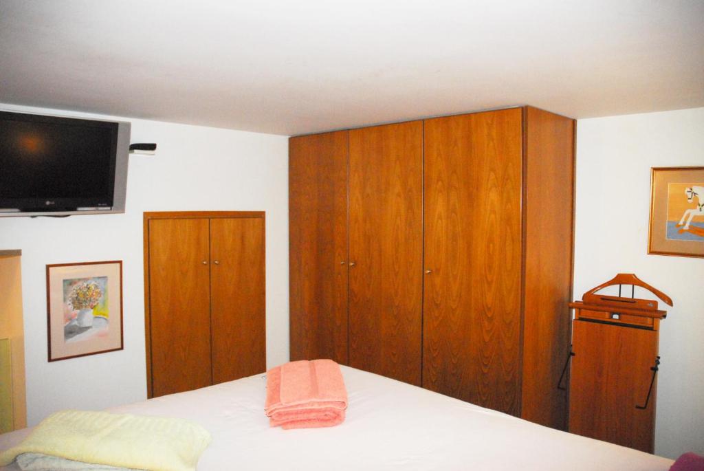 Postel nebo postele na pokoji v ubytování Luxurious Loft with Jacuzzi