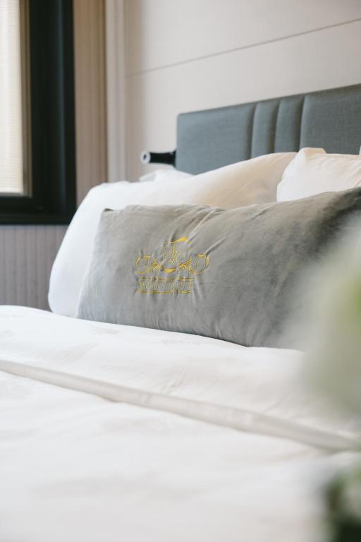 Postel nebo postele na pokoji v ubytování A&R Boutique Hotel