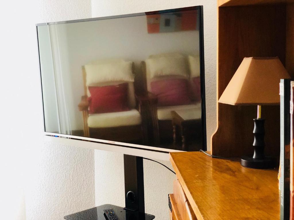 TV a/nebo společenská místnost v ubytování Piso Urbano Garcia De la Cruz