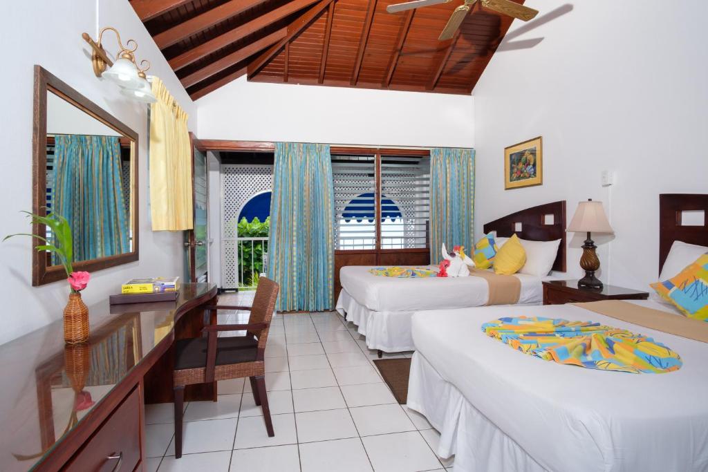 Hibiscus Lodge Hotel - Standard Double Or Twin Room