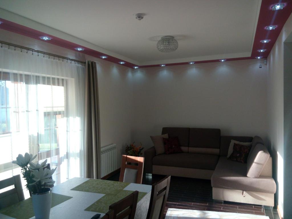 Apartamenty Pod Magnolią - Appartement De Trois Chambres