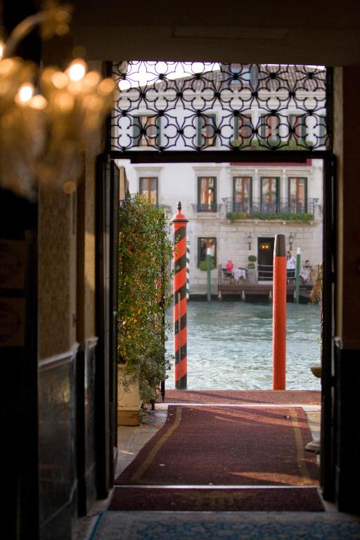 Gallery image of Hotel Principe in Venice