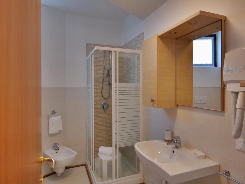 Koupelna v ubytování Hotel Residence Mondial