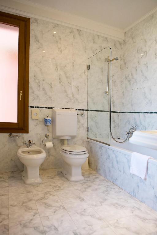 Koupelna v ubytování Hotel Principe