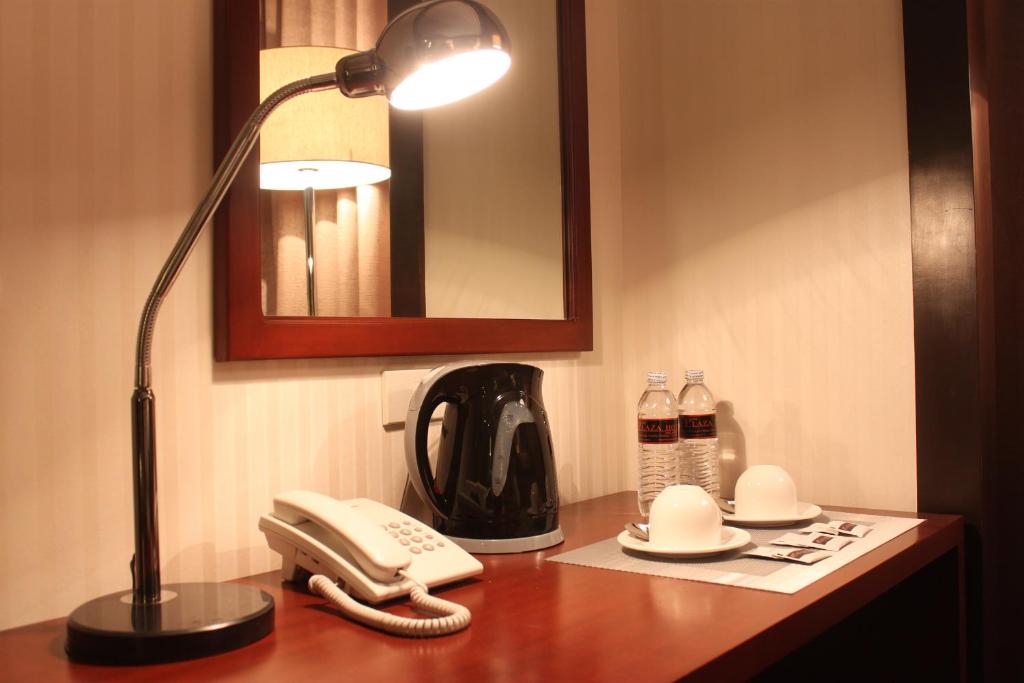 The Plaza Hotel Balanga City - Luxe Tweelingzaal