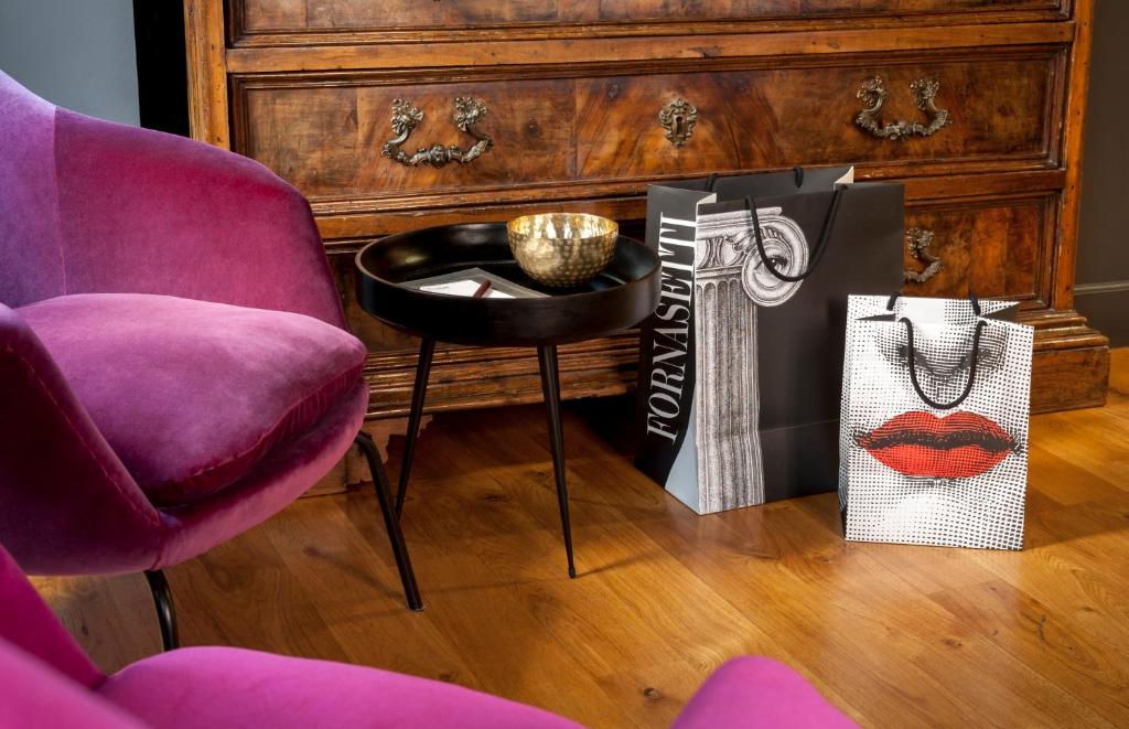 Crossing Condotti - 16