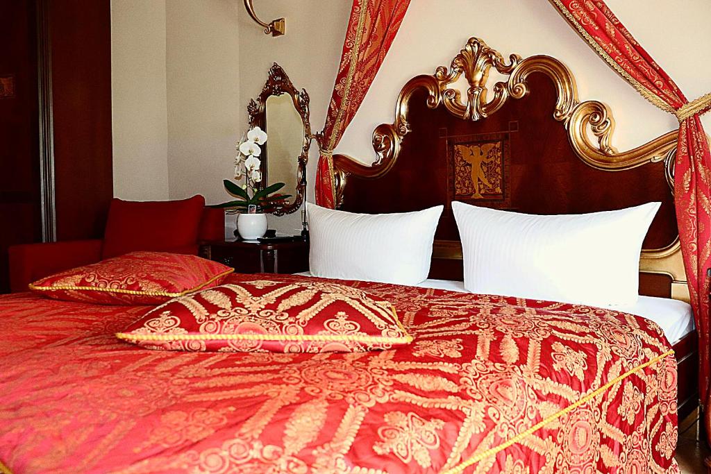 Postel nebo postele na pokoji v ubytování Albergo City Hotel Berlin
