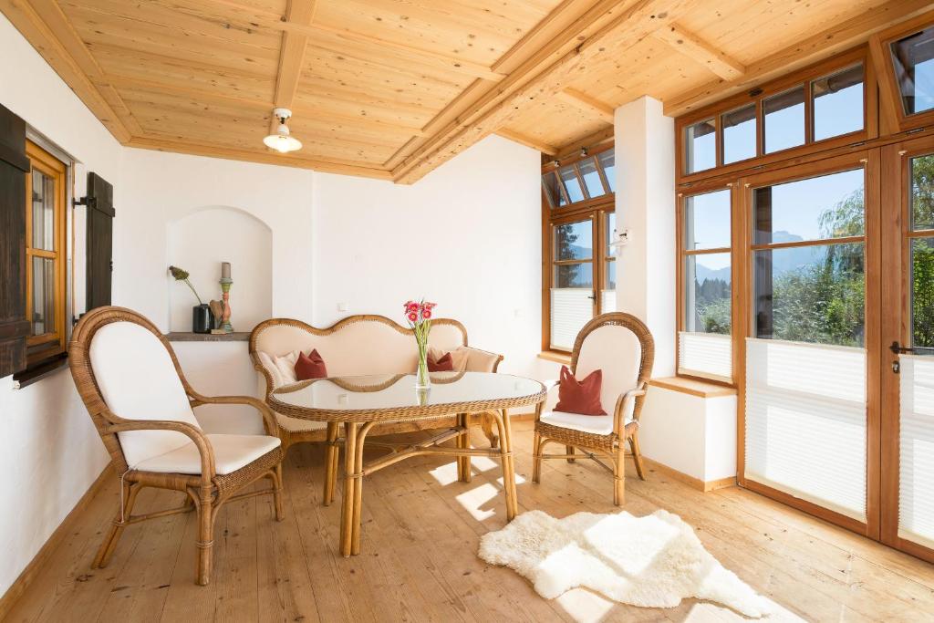 Landhaus Kössel - 9