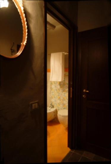 Koupelna v ubytování Locanda Viani