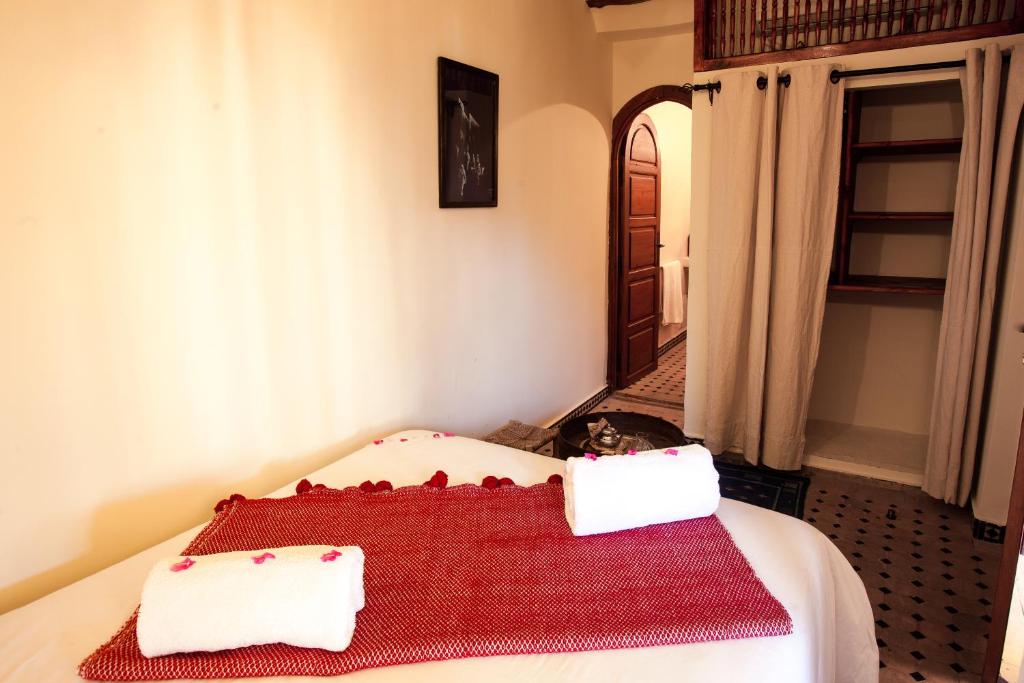 Postel nebo postele na pokoji v ubytování Riad Chams Marrakech
