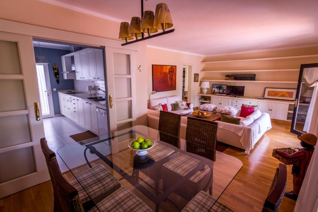Kuchyň nebo kuchyňský kout v ubytování Villa Carmen Lanzarote