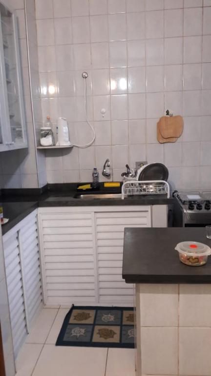  Apartamento no Condominio Marina V