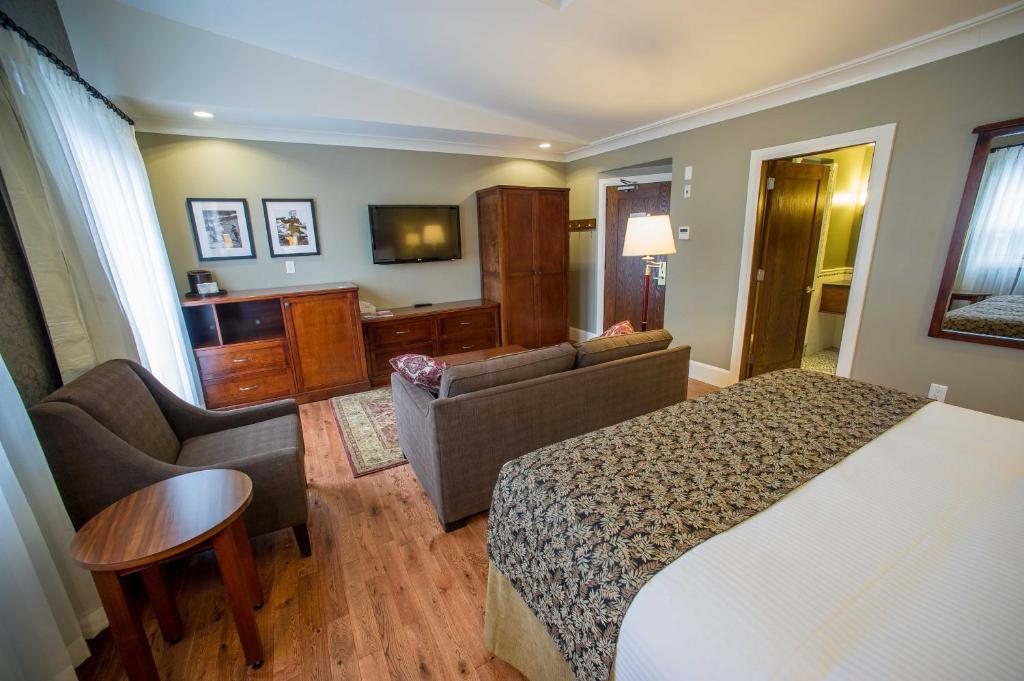 Postel nebo postele na pokoji v ubytování Hume Hotel & Spa