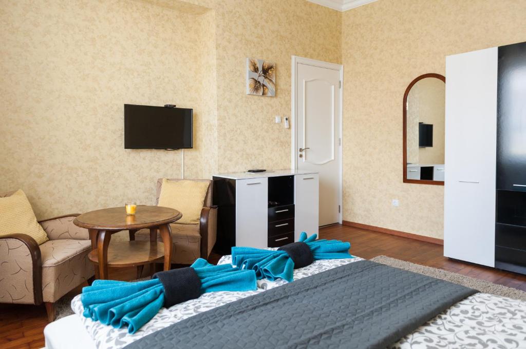 TV a/nebo společenská místnost v ubytování Vitosha Blvd - 2BR LUX APART