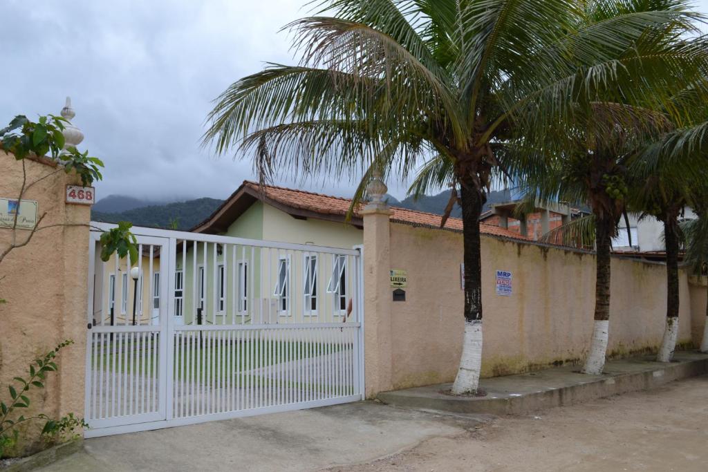  Casa Condominio 250M Praia Maranduba Wifi Churrasqueira