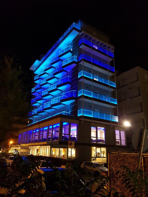 Budynek, w którym mieści się hotel