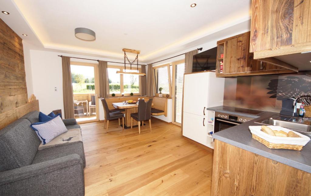 Kaiserappartements-Marie - Appartement De Deux Chambres - Premier étage Avec Balcon