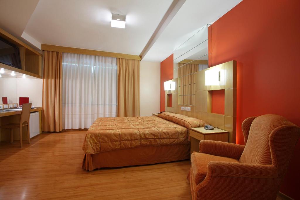  Scorial Rio Hotel
