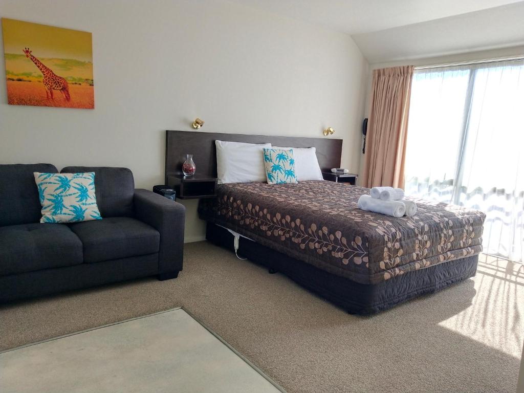 Alcala Motor Lodge - Resim 17