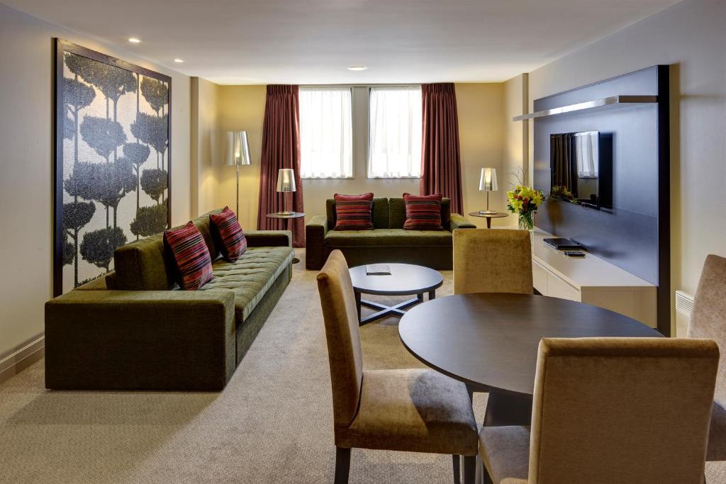 Posezení v ubytování Rendezvous Heritage Hotel Queenstown