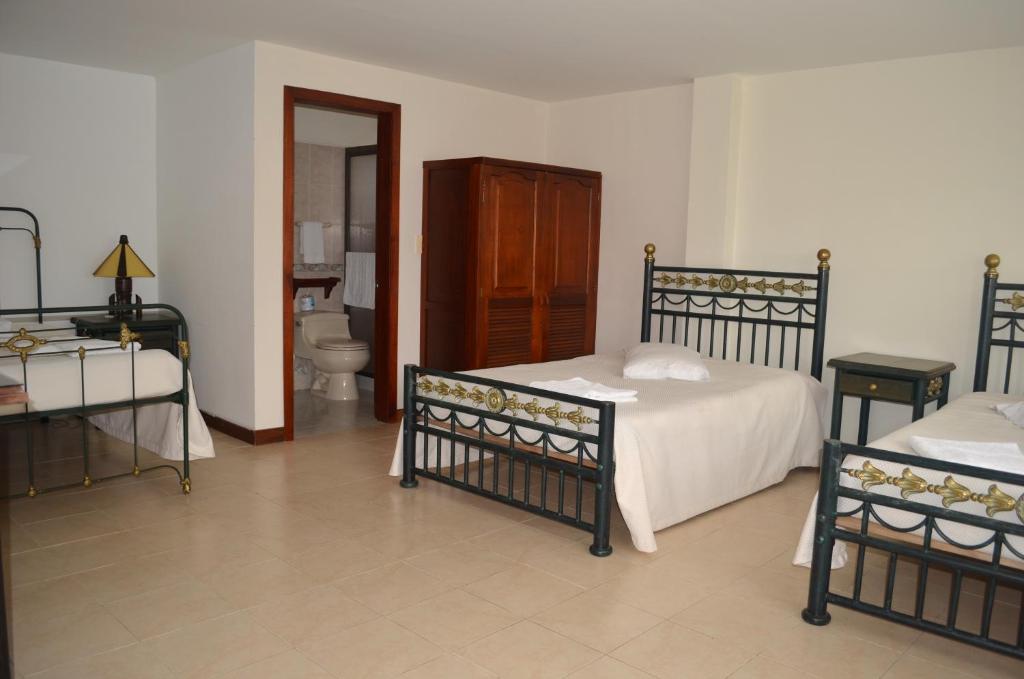 Finca Hotel Valparaíso - 标准四倍房间