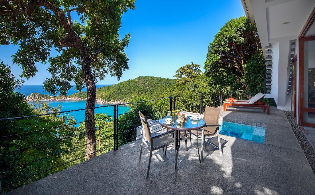Paesaggio naturale nelle vicinanze della villa