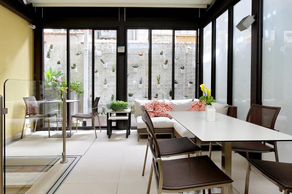 Posezení v ubytování Hotel Camelia