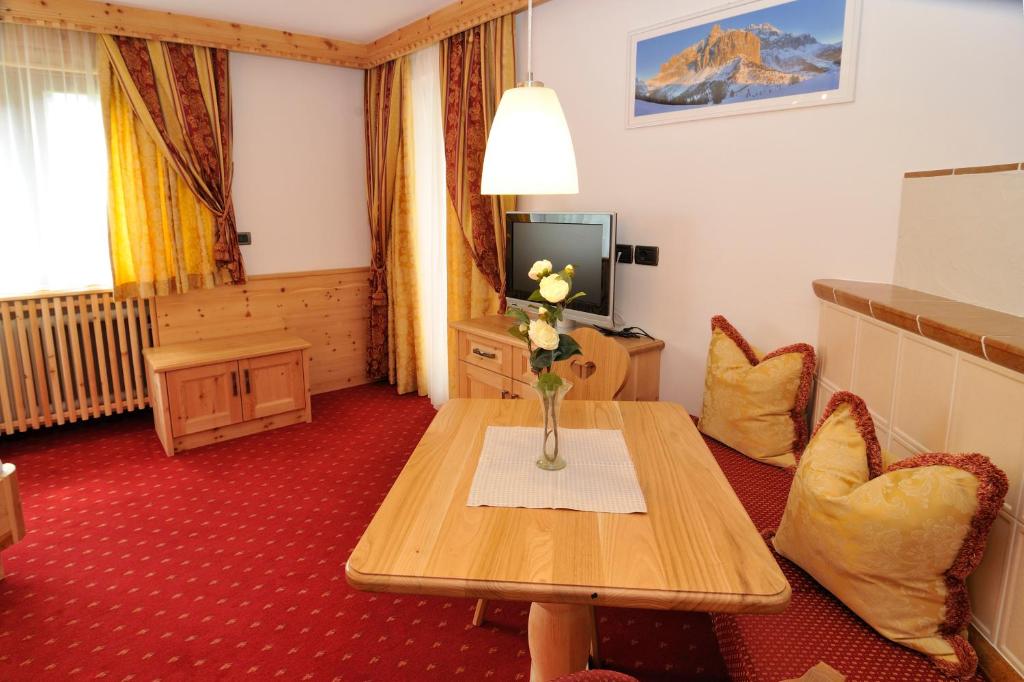 Posezení v ubytování Garni Hotel Iris