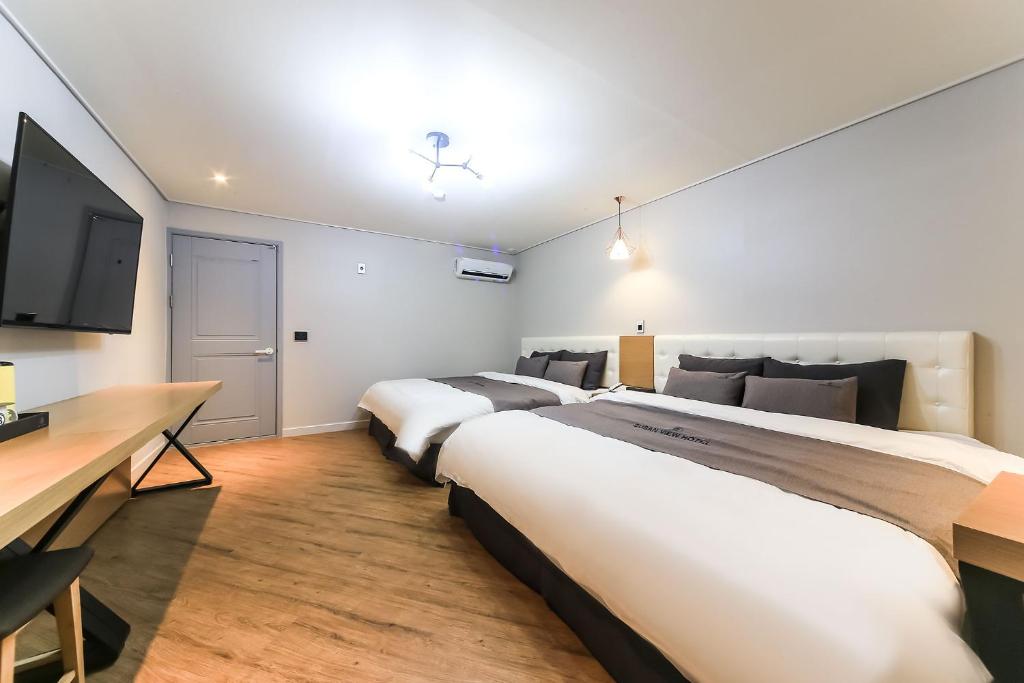 Busan Station BUSAN VIEW HOTEL - Deluxe Double Or Twin Room With City View