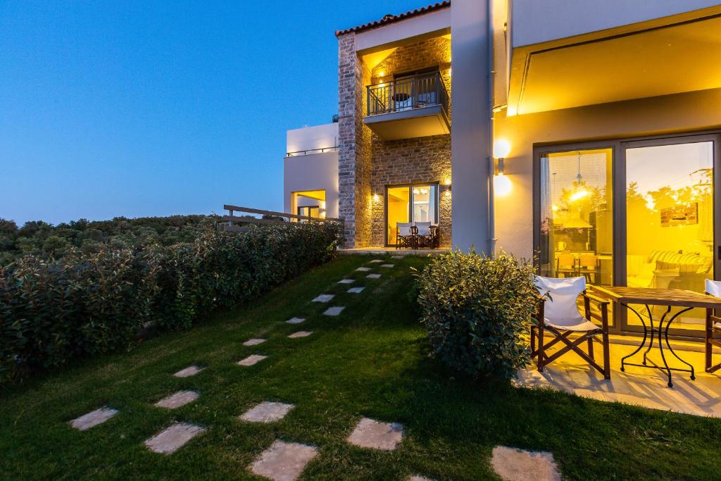 Zahrada ubytování Arion Krini villa