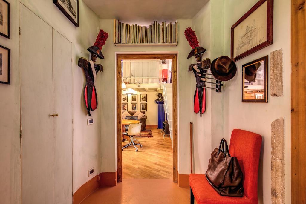 YourSuiteRome - One-Bedroom Apartment