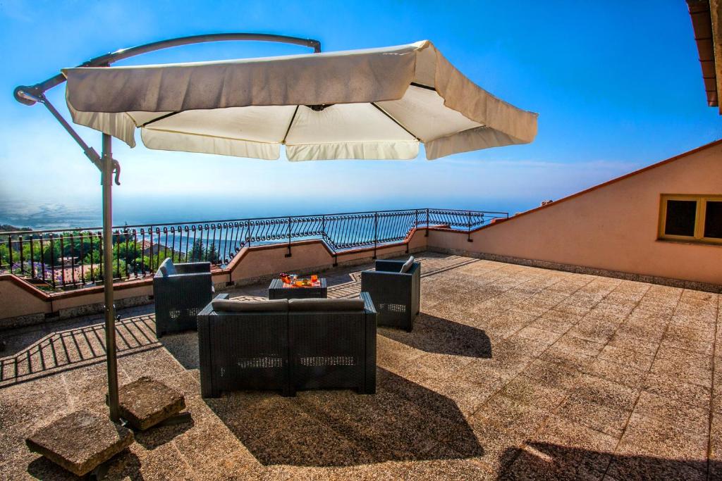 Mansarda sopra il mare - Appartement