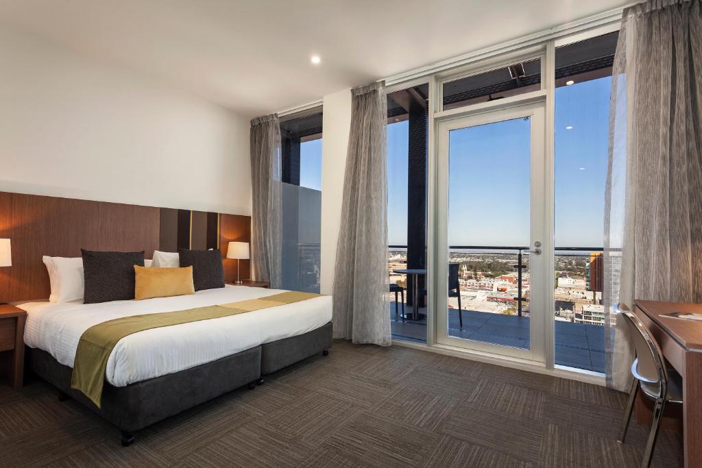 Quest on Franklin - Resim 2