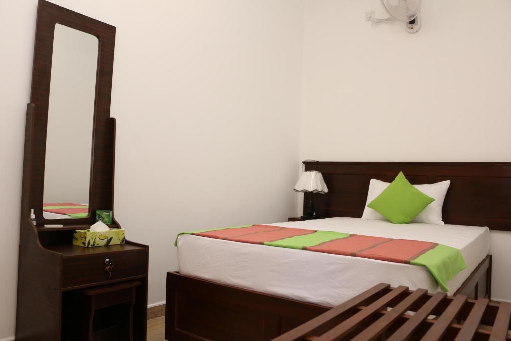 Kandy City Village - Deluxe Single Room Con Ventilador