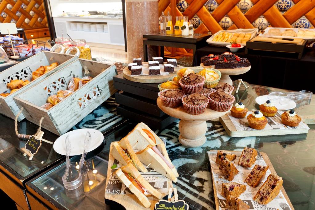 Hotel España Ramblas - Resim 13