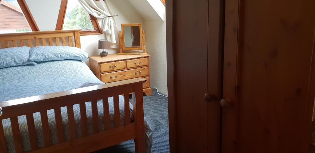 Postel nebo postele na pokoji v ubytování Lake Dathee Lodge