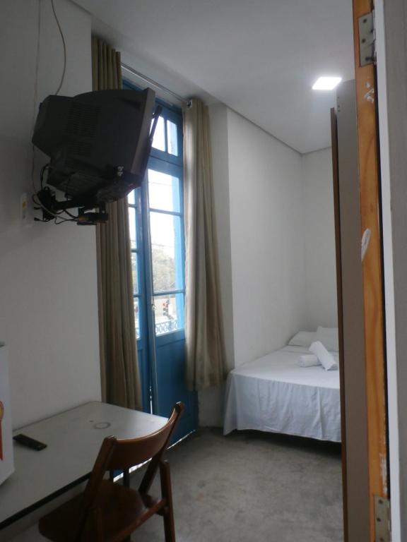  Balcony Hostel Hotel