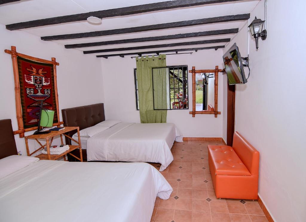 Hotel Alto de los Andaquies - Quadruple Chambre