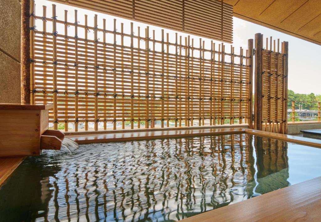 Bazén v ubytování Arima Onsen Takayamaso Hanano nebo v jeho okolí